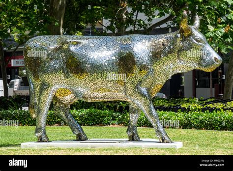 Lake County cow sculpture's winning name revealed
